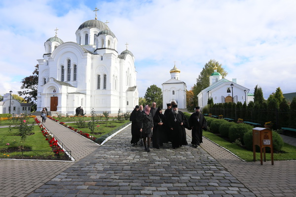 10-Экскурсия по монастырю